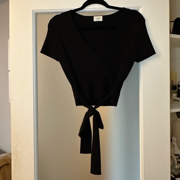 Aritzia Wilfred All Tied Up Sweater in Black - Picture 4 of 7